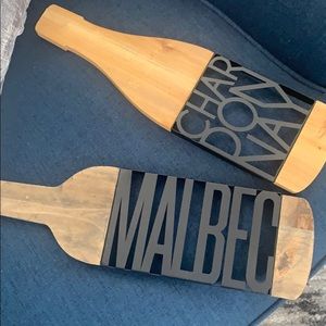 Malbec and Chardonnay Wine Decor Signs